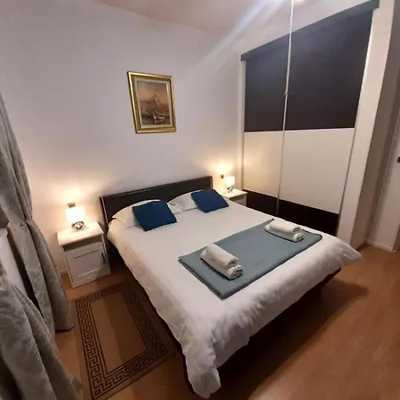 Guest house In - Maria Zaton - Pergola *